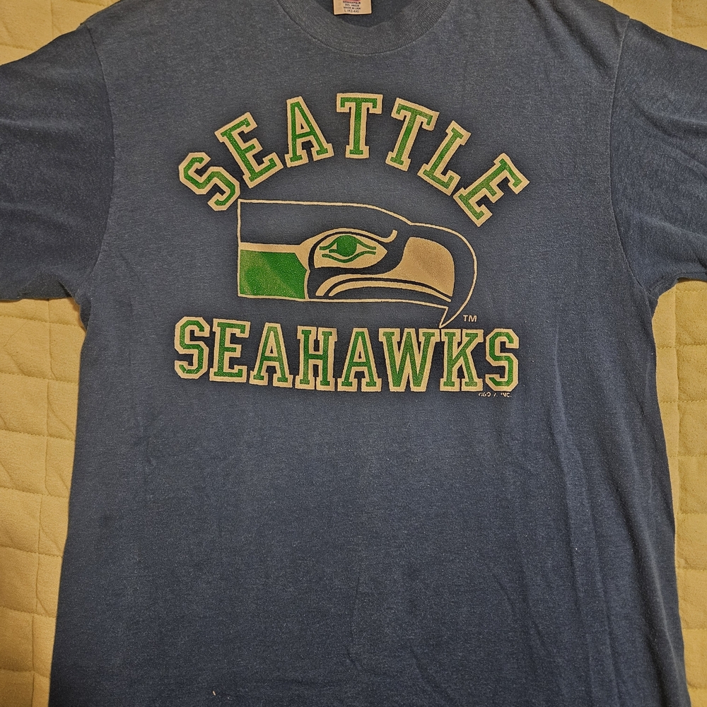Vintage 80s 90s Seattle Seahawks T-Shirt Logo 7 Single Stitch Made in USA Large
